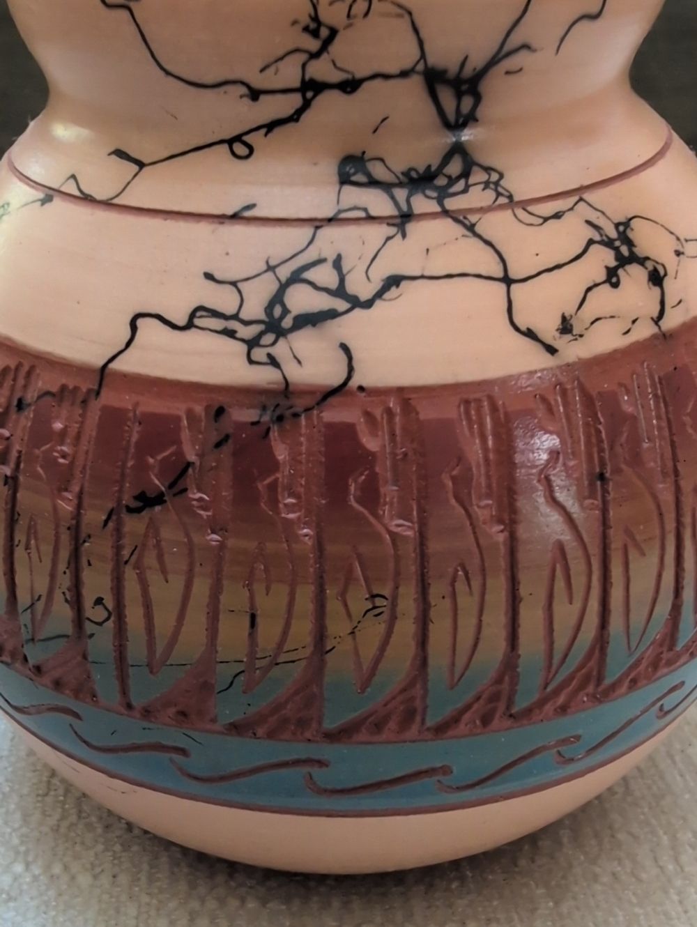 Handcrafted Southwestern Terracotta Horsehair Pottery Vase Jar Navajo Signed - Picture 4 of 7